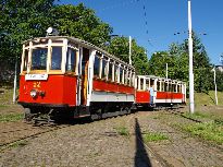 Motorový vůz č. 52 při posunu ve vozovně Medlánky. Foto © Martin Šiler.