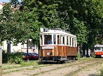 Motorový vůz č. 107. Foto © Martin Šiler.