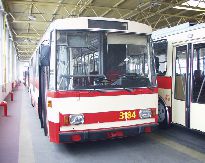 14Tr ve vozovně Komín. Foto 11.12.2001 © Roman Šiler