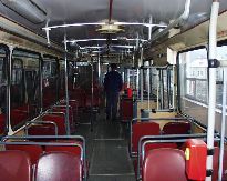 Interiér trolejbusu 14Tr. Foto 11.12.2001 © Roman Šiler