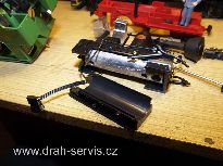 odklopený spodní díl válcového kotle