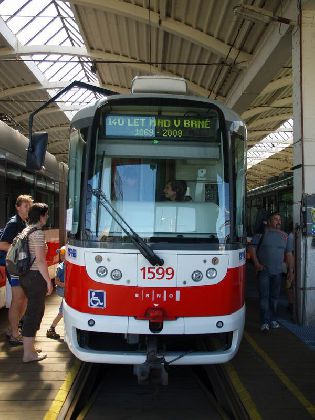 Vystavené Vario LF1. Foto © Martin Šiler.