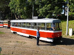 Vůz T3M ev. č. 1540 při posunu. Foto © Martin Šiler.