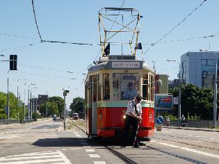 Motorový vůz ev. č. 4058. Foto © Martin Šiler.