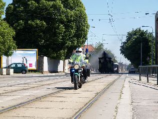 Zajištění klidného průjezdu. Foto © Martin Šiler.