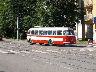 Autobus Š 706 RTO na cestě do vozovny Medlánky. Foto © Martin Šiler.