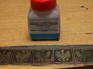 Černění přípravkem od firmy Regner.