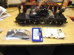 Kondenzátorový zdroj eMOTION Goldcappuffer.