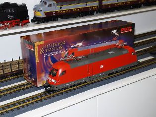 Model poprvé na kolejích (jak jinak – koleje od LGB).