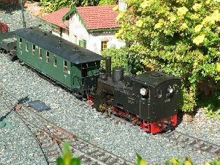 Zkušební jízda se zátěží modelového vlaku.
